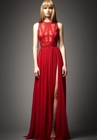 красное вечернее платье